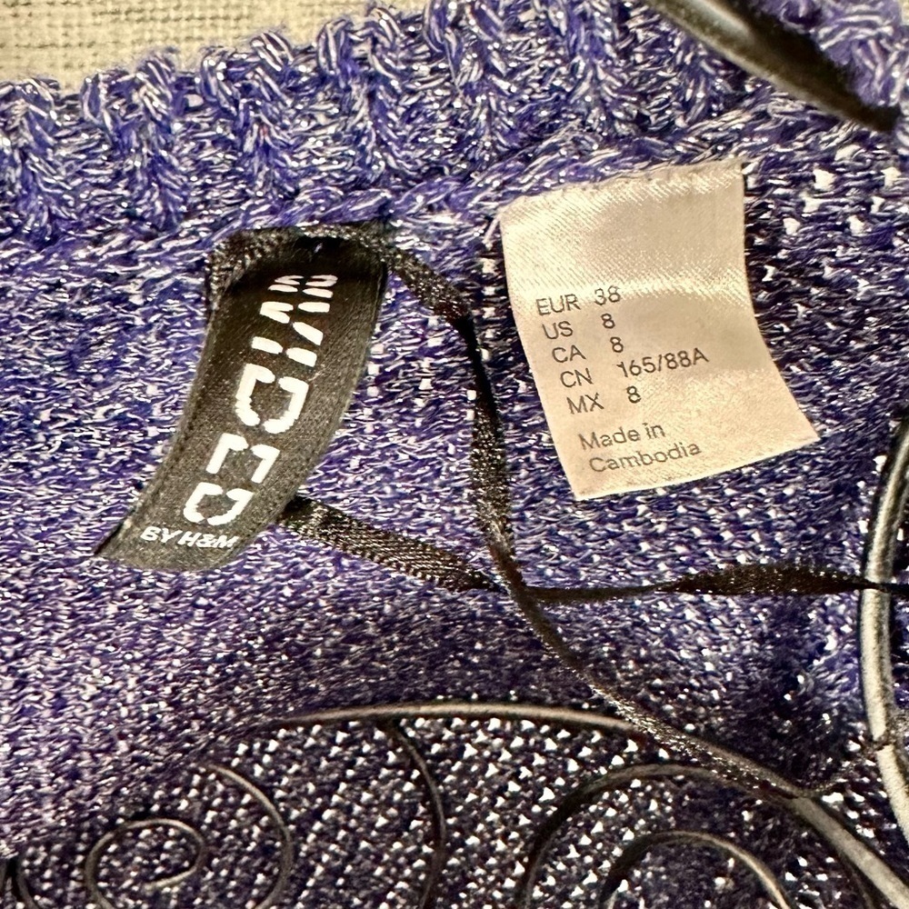 Divided by H&M blue glitter high low hem knit sweater size 8 - Picture 2 of 6